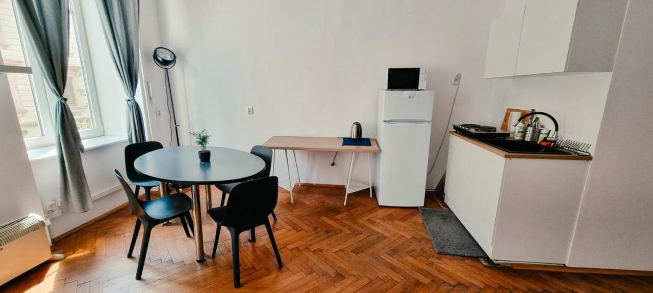 Batorego Apartment Krakow Luaran gambar
